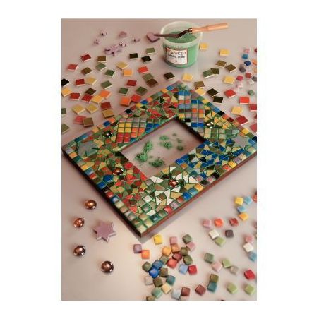 Achetez Seau de 1 litre de mosaïques 2x2 cm en pâte de verre panachés assortis PV 620101 pas cher..
